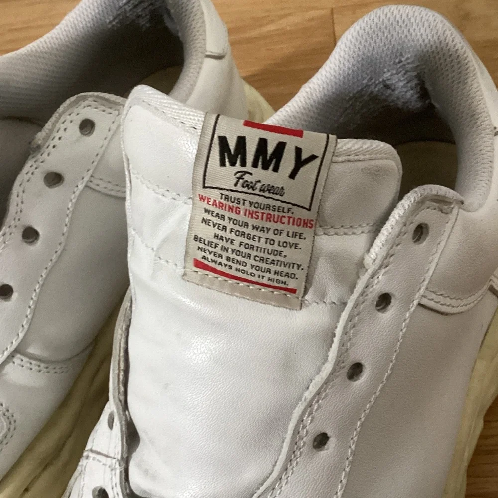 Madison Mihara Yasuhiro Wayne OG White Leather Sneakers. Size 10